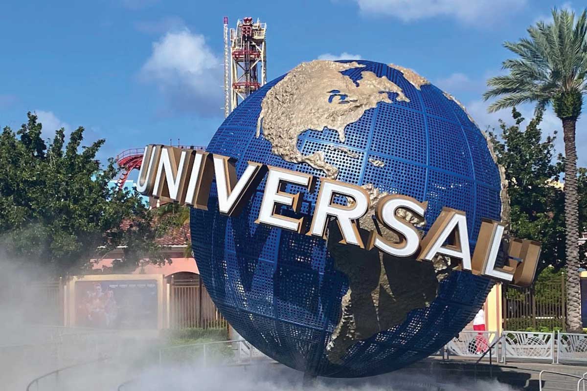 Which Universal Hotels Include Express Passes?
